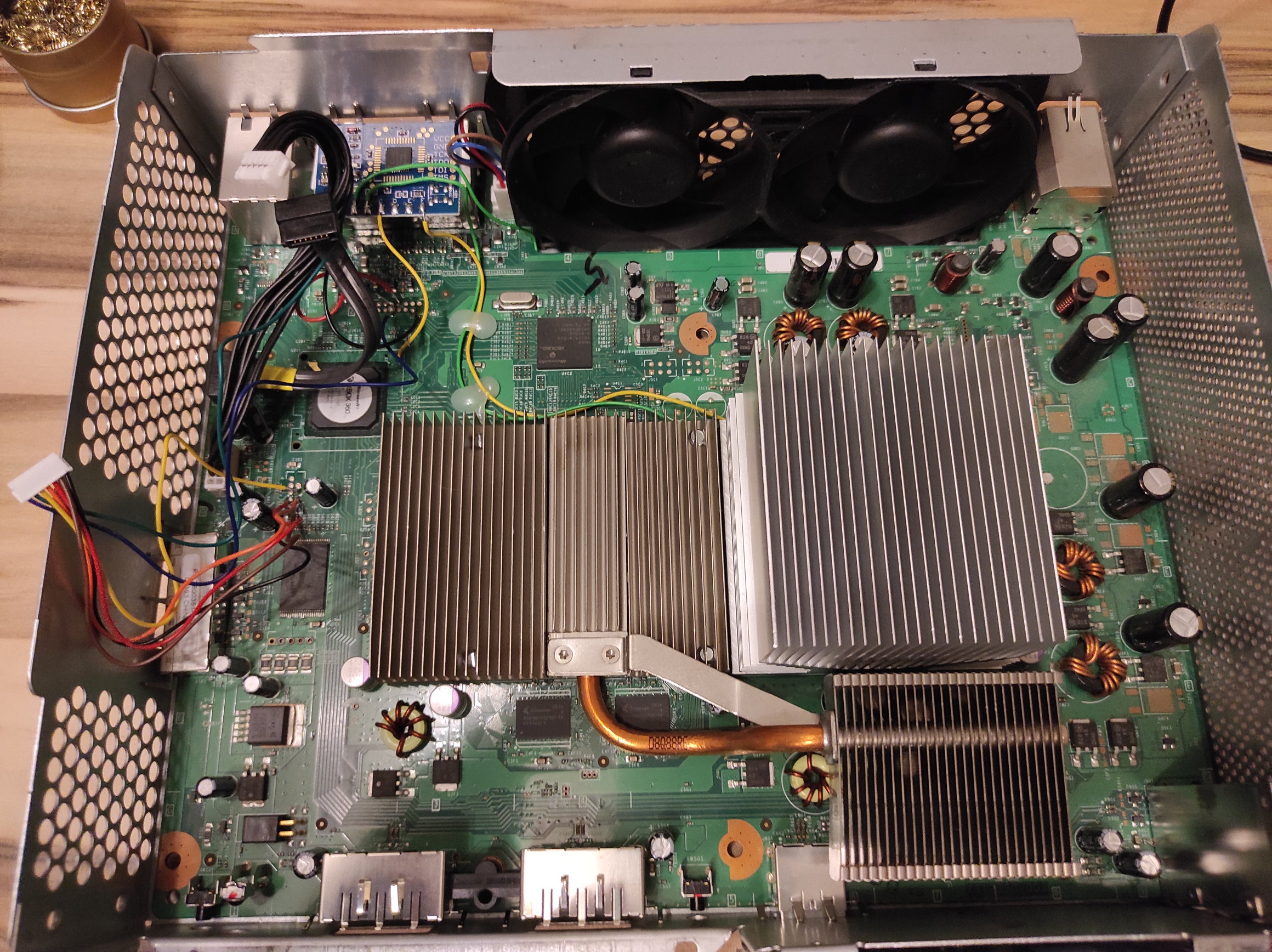 I modded my Xbox 360 coding lemur